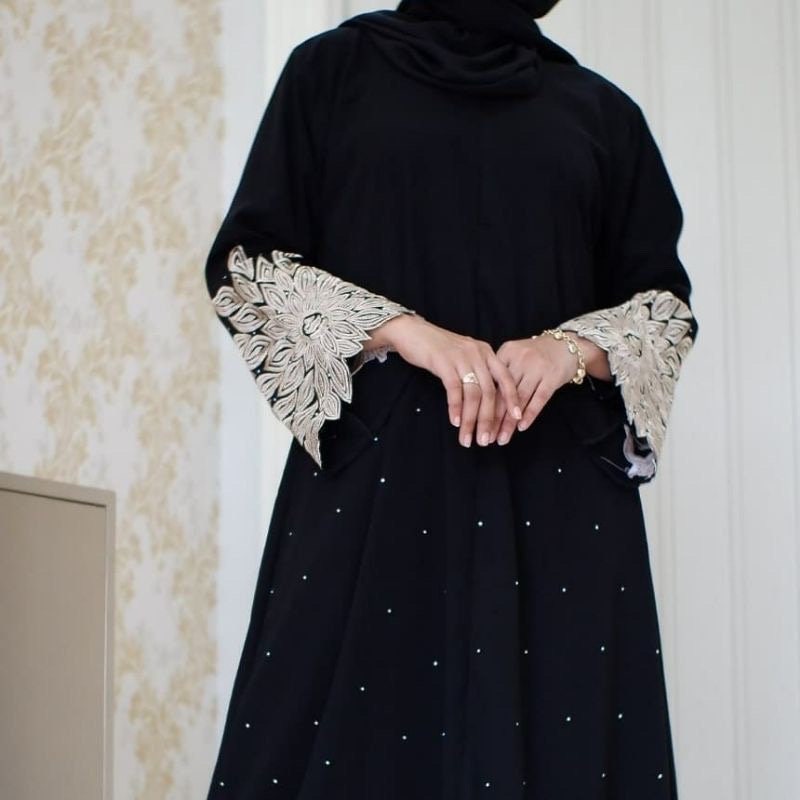 SONIA Black Me & Mommy Abaya Set with Pashmina | Saudi Style for Ramadan, Eid & Umrah