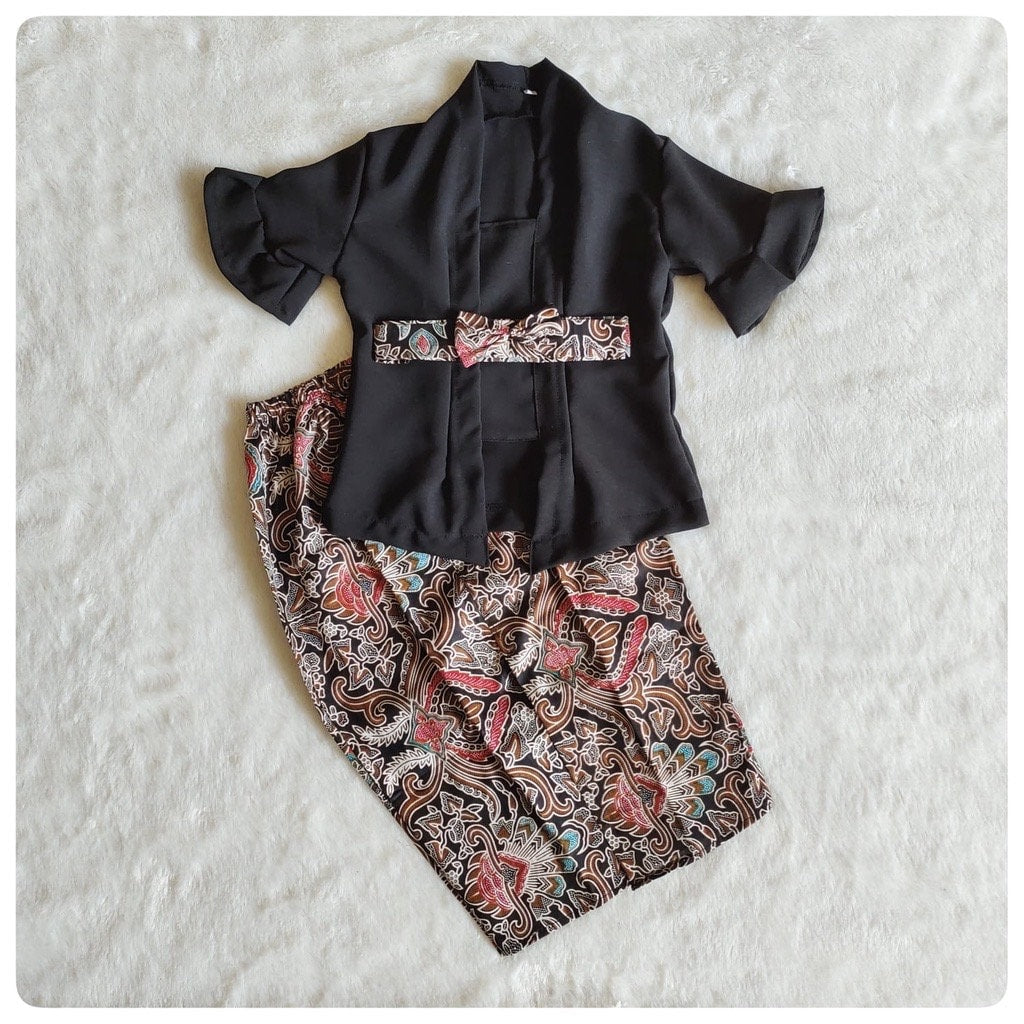 SIFON KUTUBARU Baby Kebaya Set with Long Batik Skirt | Traditional Outfit (0–2.5 Years)