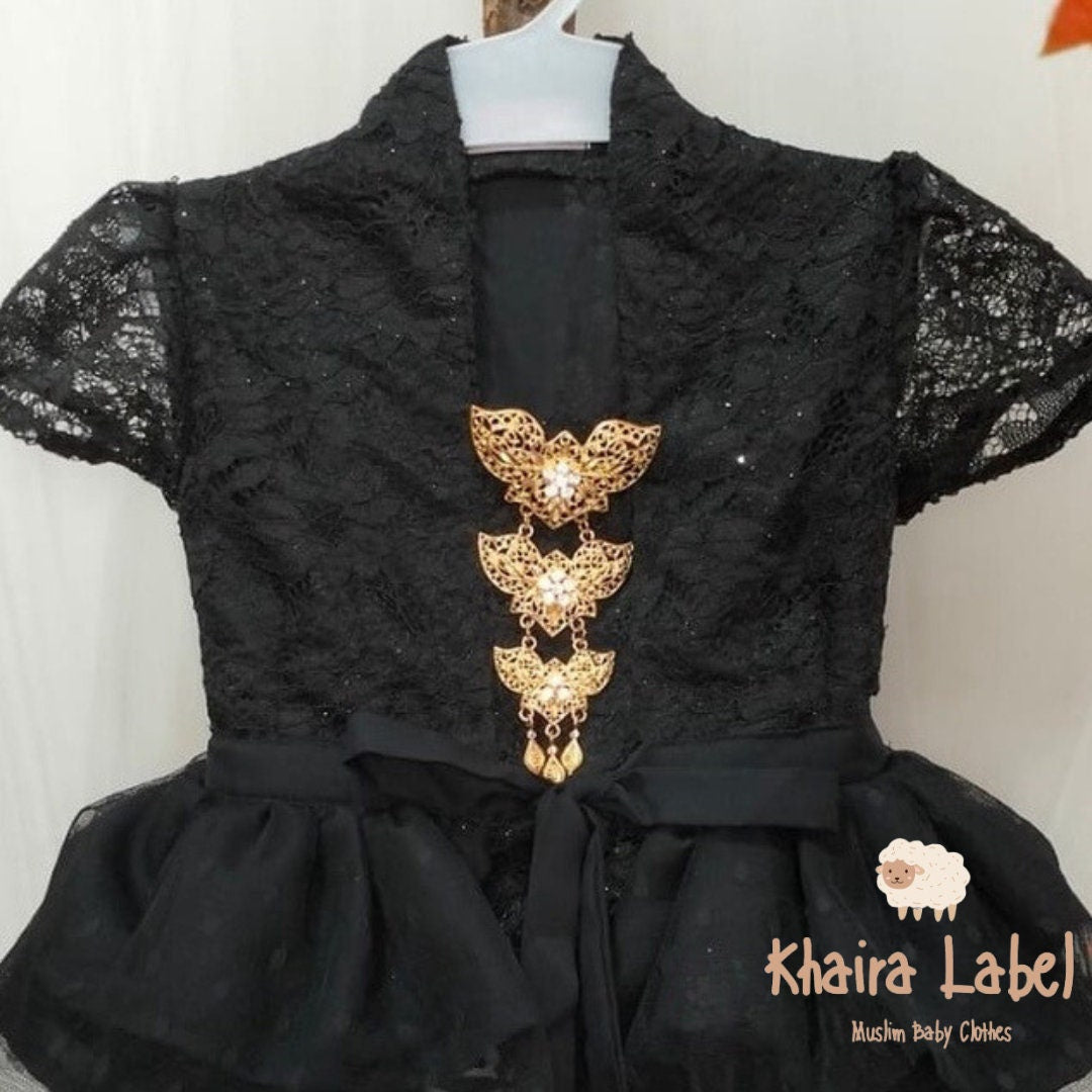 MAHESWARI Baby Kebaya Batik Set | Traditional Outfit (0–12 Months)