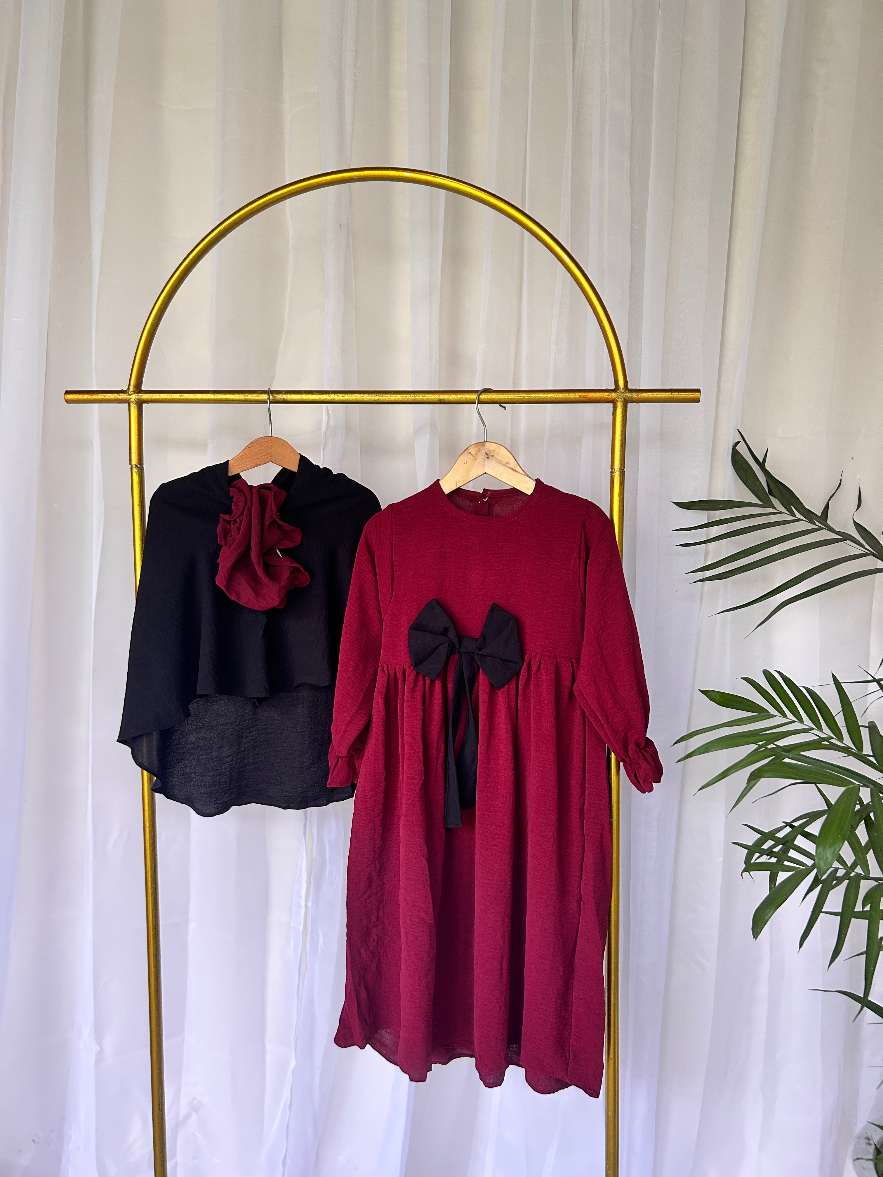 HASNA Baby Abaya Set with Ribbon & Bonnet | Eid & Ramadan Outfit (2–5Y)