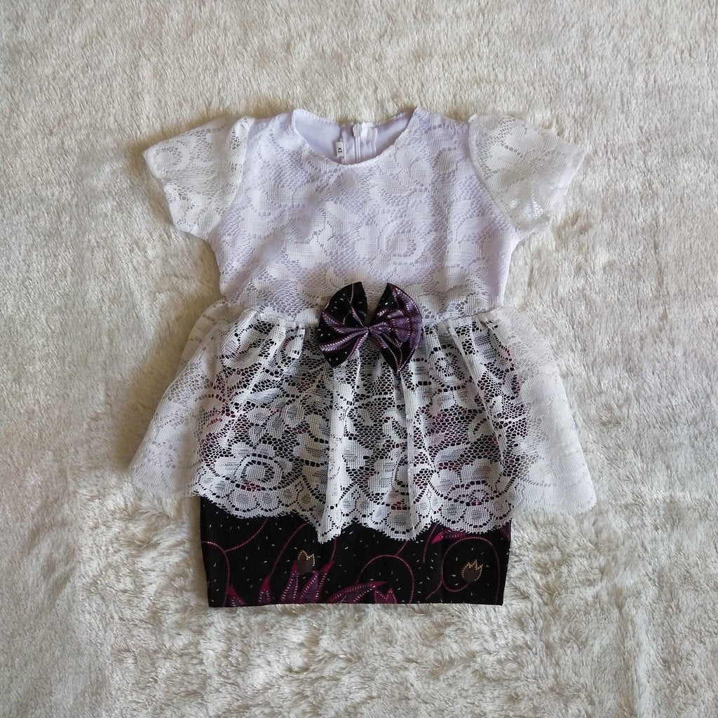 PEPLUM 0-18 months baby Kebaya, baby Kebaya sets SHORT batik skirt, Baby batik sets