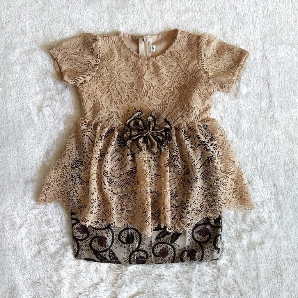 PEPLUM 0-18 months baby Kebaya, baby Kebaya sets SHORT batik skirt, Baby batik sets